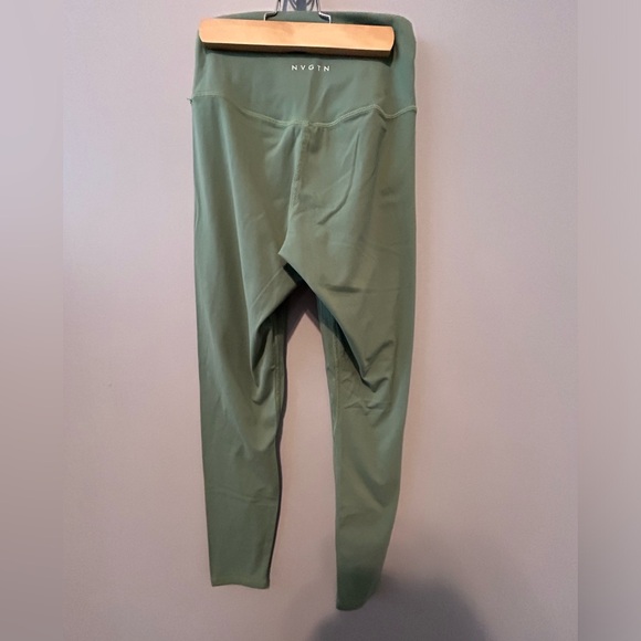 NVGTN Legging Size Medium - Picture 2 of 6